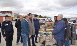 Kaymakam Gürkan pazar esnafının taleplerini dinledi