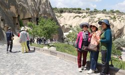 Tatillerde Kapadokya'yı tercih eden Çinliler turizme canlılık katıyor