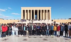 Altınyıldızlı öğrencilerinden Anıtkabir’e ziyaret