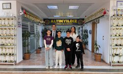 Altınyıldız kodlama takımı bir yeni başarıya daha imza attı