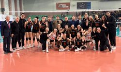 Eczacıbaşı voleybol karşılaşmasında Nevşehir’i salladı