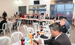 Vali Fidan havalimanı çalışanları ile iftar yaptı