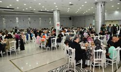 Dünya Yetimler Günü iftarı düzenlendi