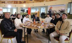 Rektör Aktekin öğrencilerle iftar sofrasında buluştu