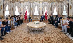 İstanbul Valisi Gül, Nevşehirli öğrenciyi misafir etti