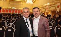 Başkan Arı yeniden seçildi