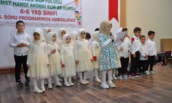 Miniklerden yıl sonu etkinliği