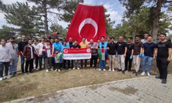 Öğrenciler yılın yorgunluğunu piknikte attı