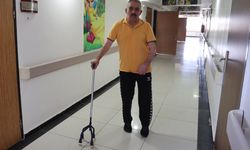 Sedye ile gelen felçli hasta yürüyerek çıktı