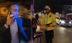 Polise hakaret ve küfür eden sürücü tutuklandı