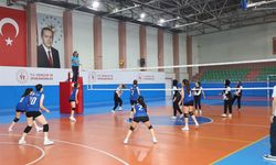 Voleybol müsabakalarında birinci belli oldu
