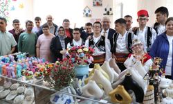 Özel öğrenciler etkinliklerde sanatla buluştu