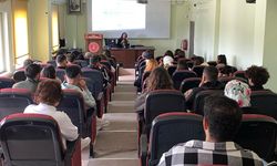 Öğrencilere iş arama stratejileri anlatıldı