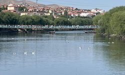 Avanos’un tarihi köprüsü kapatıldı