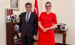 Rektör Aktekin, Büyükelçi Ekşioğlu ile görüştü