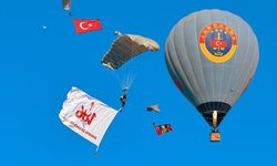 JÖAK timinin sıcak hava balonu atlayışı nefesleri kesti