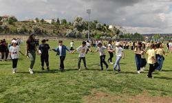 Ürgüp’te çocuklar geleneksel oyunlarla eğlendi