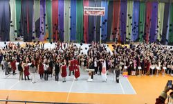 Fen Edebiyat Fakültesi öğrencileri törenle uğurlandı