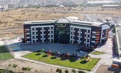 Simya Koleji öğrencisi TÜBİTAK Fen Lisesini kazandı