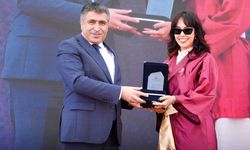 Rektör Aktekin KÜN’ün mezuniyet törenine katıldı