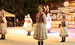 Göreme’de dans festivali renkli görüntülere sahne oldu
