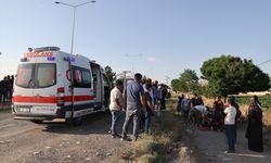 İşçi minibüsü ile hafif ticari araç çarpıştı: 9 yaralı