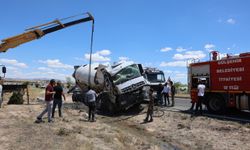 Beton mikseri devrildi: 1 yaralı