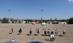 Nevşehir’in atlı okçuları Kayseri'de yarıştı