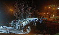 Hurdaya dönen araçtan emniyet kemeri sayesinde sağ çıktı