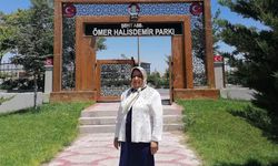 Makbule Atlı’dan Ömer Halisdemir’in kabrine ziyaret