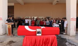 Trafik kazasında hayatını kaybeden astsubay törenle uğurlandı