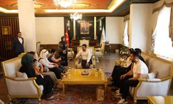 “Gönüllere dokunarak yolumuza devam edeceğiz”