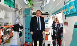 Vali Fidan kentteki sağlık hizmetlerini inceledi