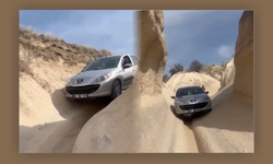 Kapadokya’da araç sürücüsü vadide ilerledi (video)
