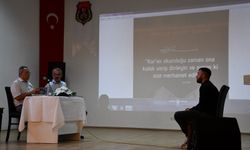 Demir parmaklıklar ardında hafız oldu