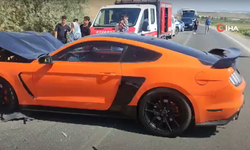 Nevşehir'de lüks otomobiller çarpıştı: 3 yaralı