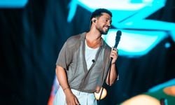 Murat Boz’dan muhteşem performans