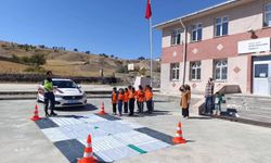 Kozaklılı miniklere trafik eğitimi verildi