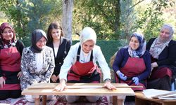 Bakan Göktaş Nevşehir’de gözleme açtı, çanak yaptı