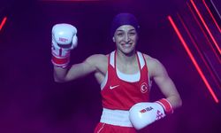 Milli boksör Buse Naz Çakıroğlu dünya ikincisi oldu