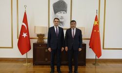 Aktekin, Nevşehirli Pekin Büyükelçisi Ünal’ı ziyaret etti