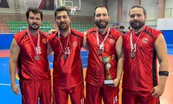 NEVÜ basketbol takımından Nevşehir derecesi