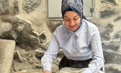 İl Müdürü Demirörs kadınlarla yufka açtı