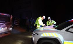 Alkollü ve ehliyetsiz sürücü gözaltına alındı