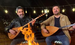 Emre Çalışkan ve Uğur Işılak’tan türkü dolu Kapadokya gecesi