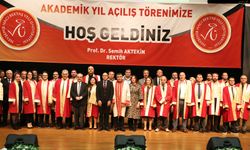 NEVÜ’de 2025-2026 Akademik Yılı açılış töreni yapıldı