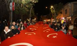 Avanos’ta sokaklar kırmızı-beyaza büründü