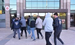 Üniversite öğrencisinin liderliğini yaptığı çete çökertildi