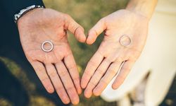 Karşı cinsin fotoğrafını beğenmek boşanma sebebi