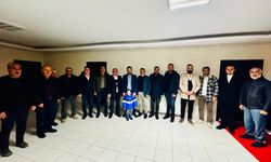 Ak Parti heyeti Özlüce’de vatandaşlarla buluştu